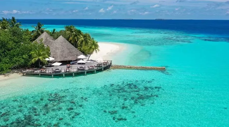 Makunudu Island Beaches in the Maldives