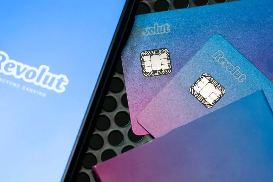 Tips for making the best of your Revolut’s travel debit card